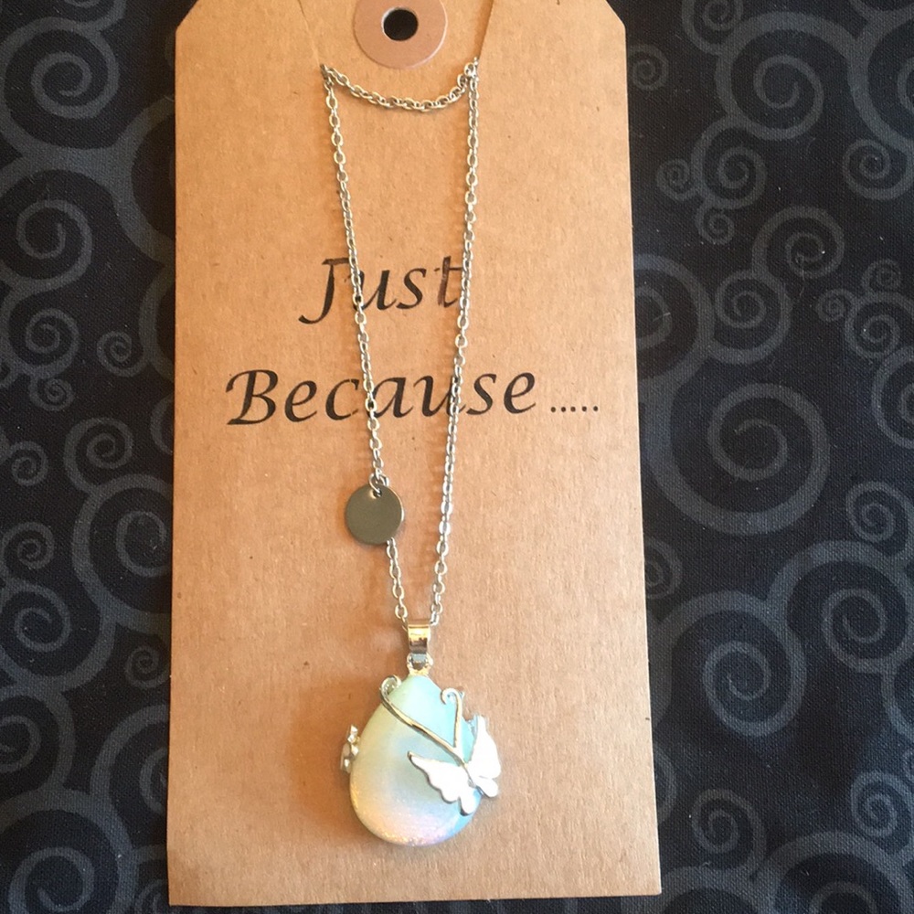 Butterfly Necklace w Initial Charm - Picture 2 of 5